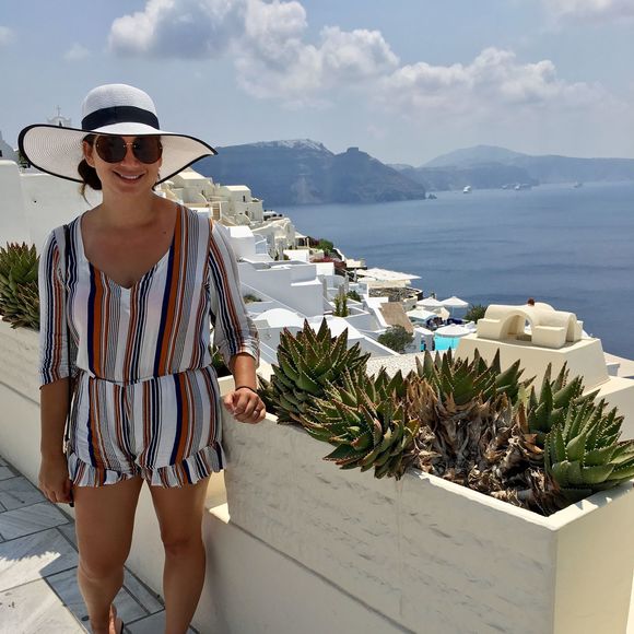 Meet your Posher, Kay - Picture 1 of 1